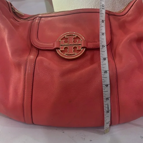 Tory Burch Pink Shoulder Bag - Picture 11 of 16